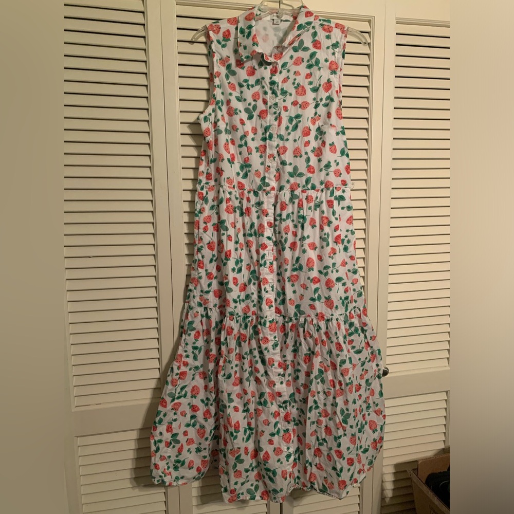 women's 12 J. Crew strawberry print collared midi dress
